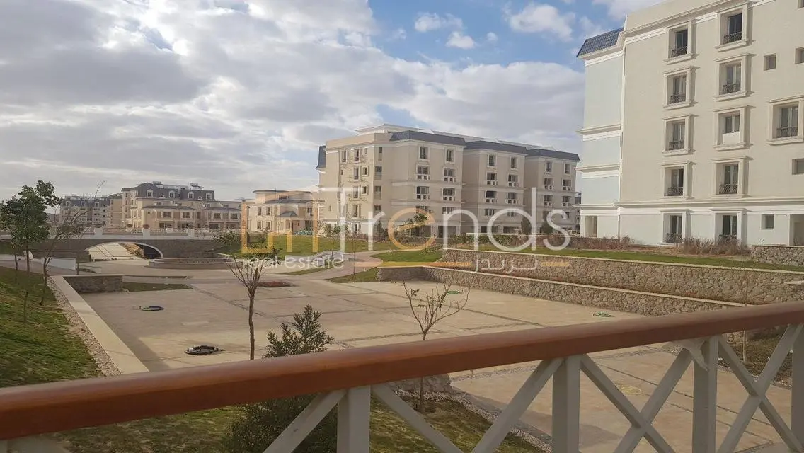 Luxurious 4 Bedroom Apartment in a Prime Area