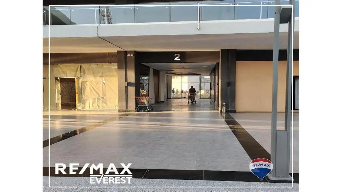 ركن فخم للإيجار في West Gate 94