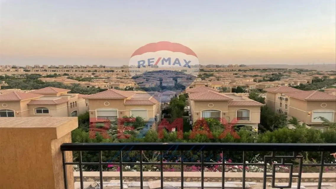 Luxury Apartment for Sale with Stunning Main View
