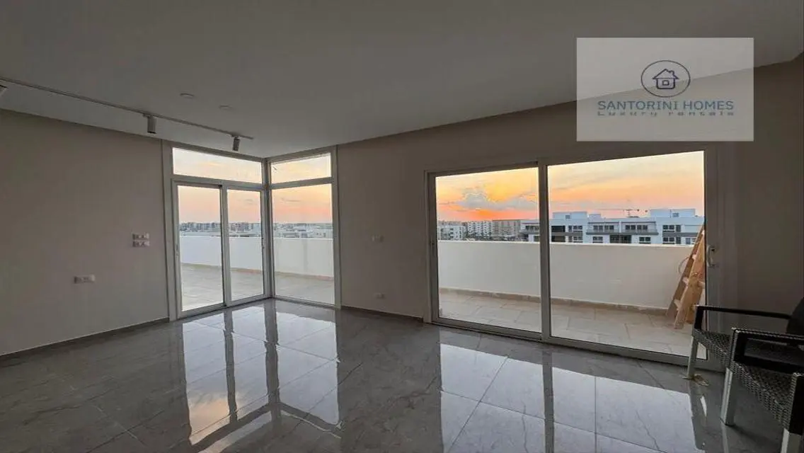Luxury Apartment for Rent in Santorini