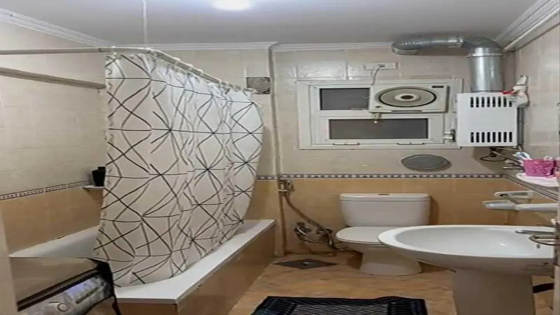 شقة مميزة للبيع في 108 ف11