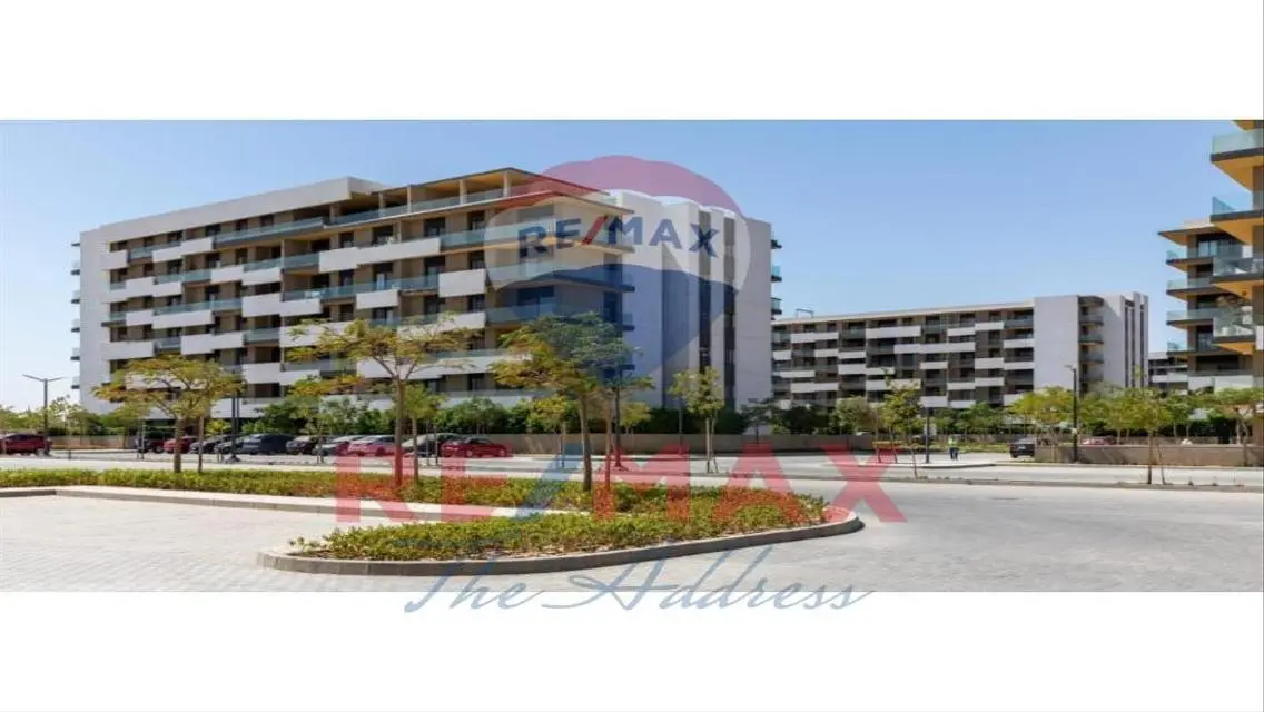 Luxury Apartment with Modern Design in the City Center