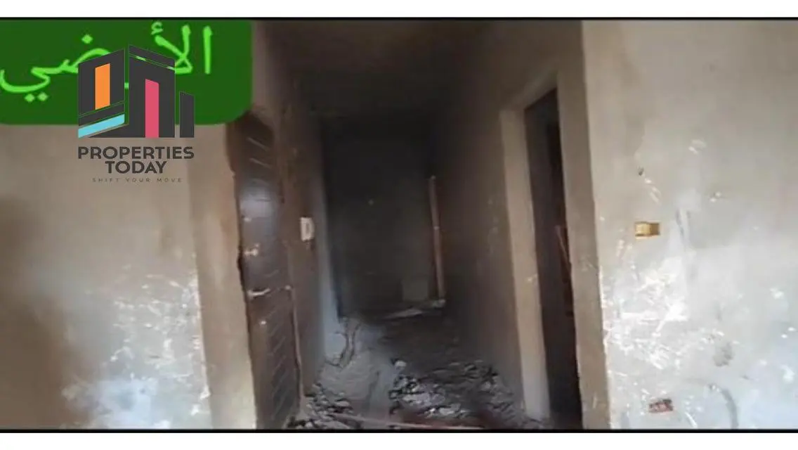 شقة فاخرة بمساحة واسعة للبيع