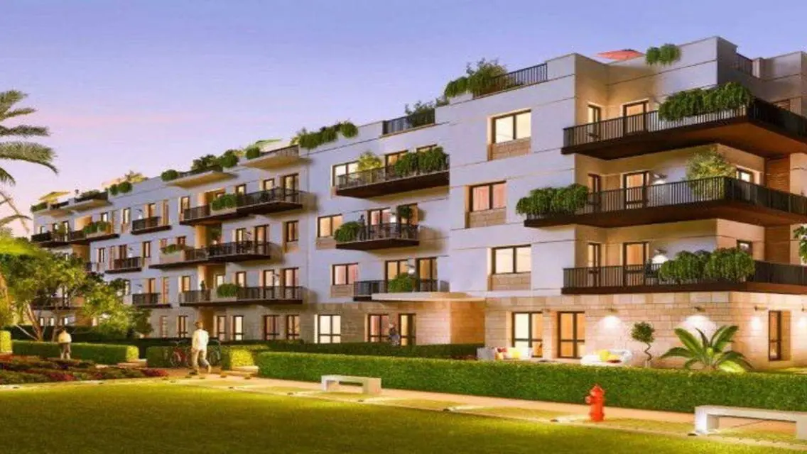 Luxury Apartment for Sale in Up City