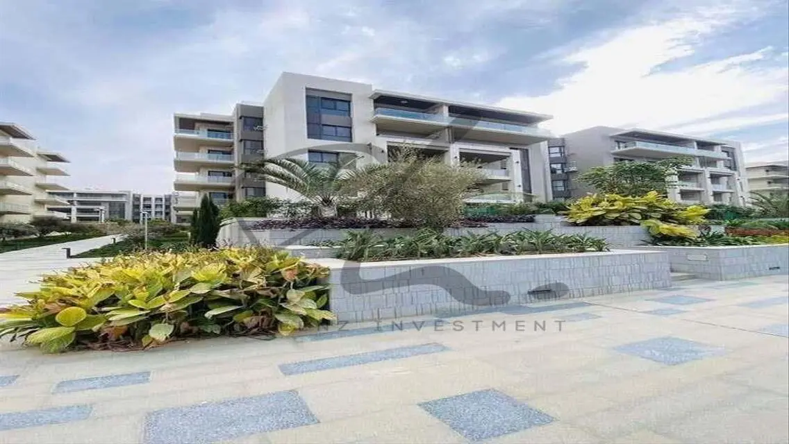 Luxurious Villa for Sale with Private Pool and Garden