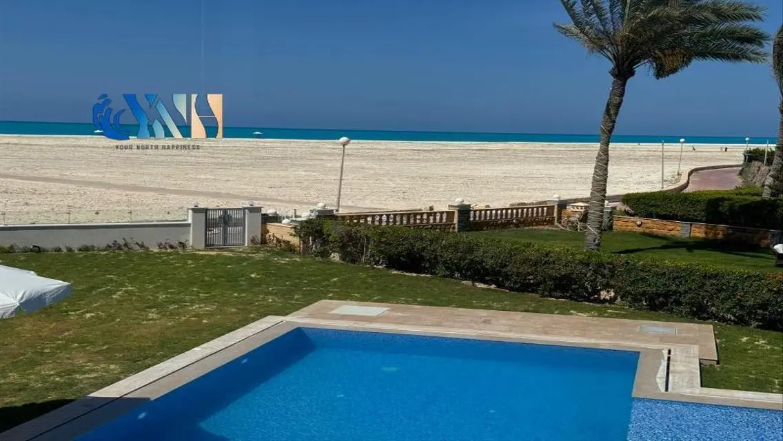 فيلا فاخرة للبيع مع إطلالة جميلة