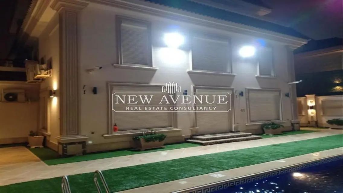 Luxurious Villa with Spacious Area