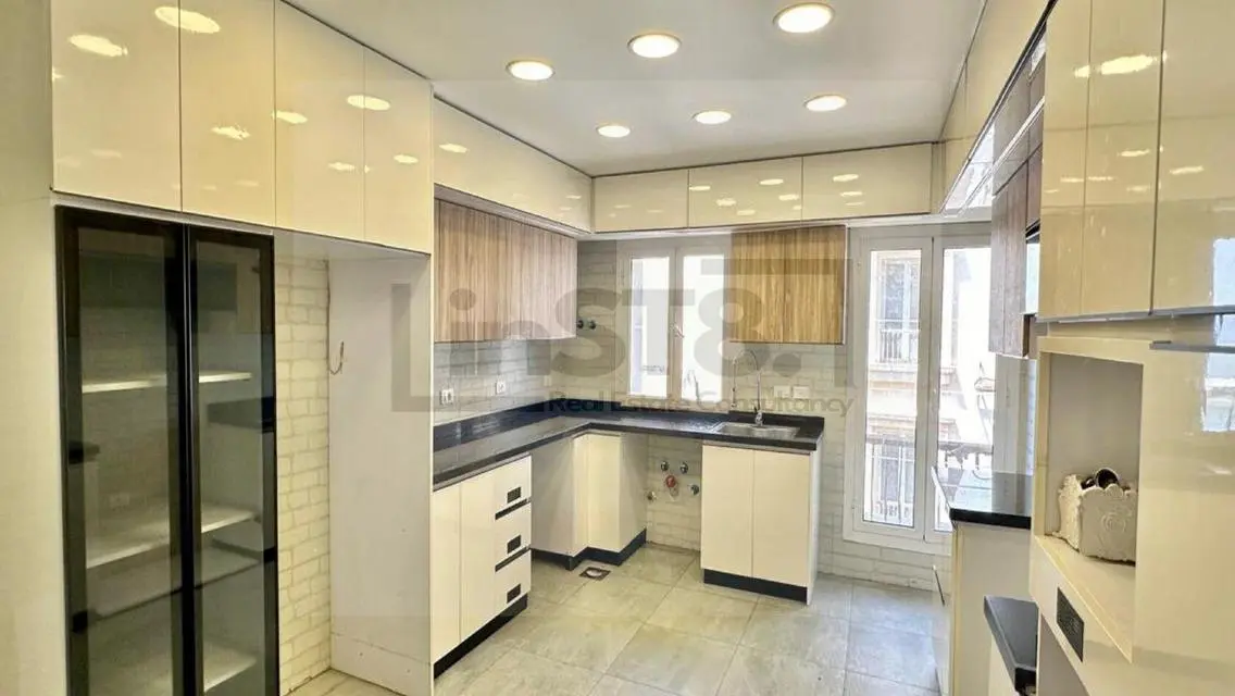 Luxury Apartment for Rent in ST81