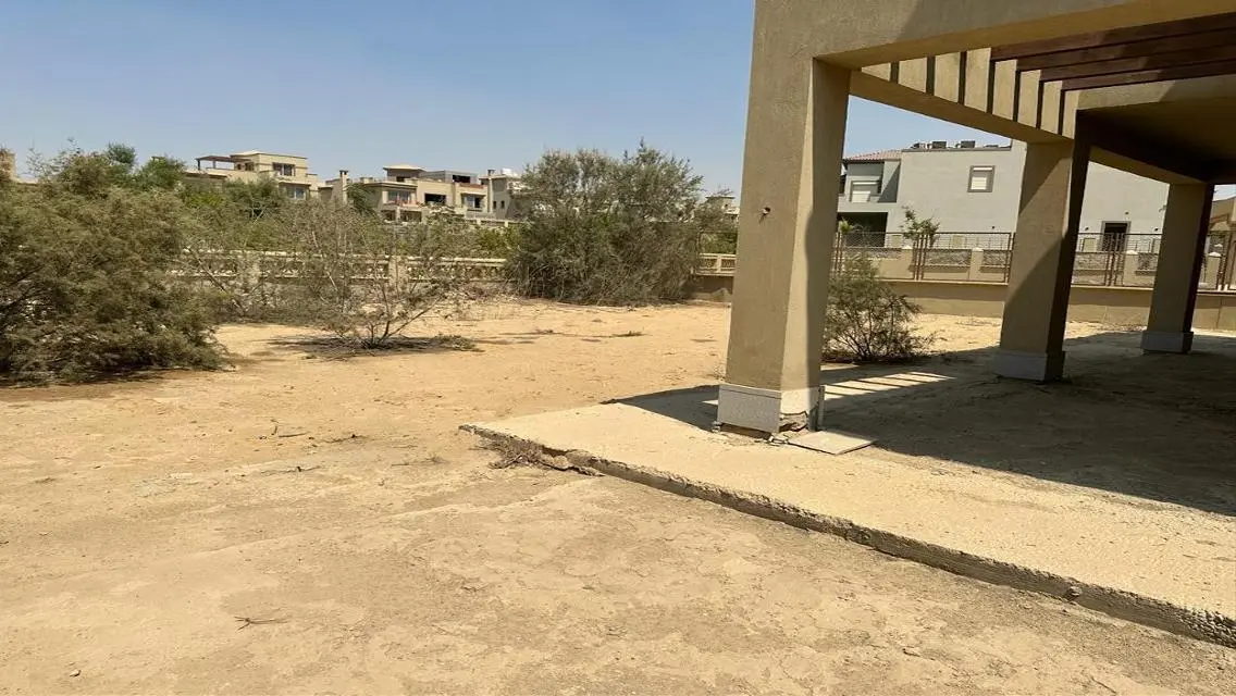 فيلا مستقلة جاهزة للسكن في بالم هيلز كاتامي