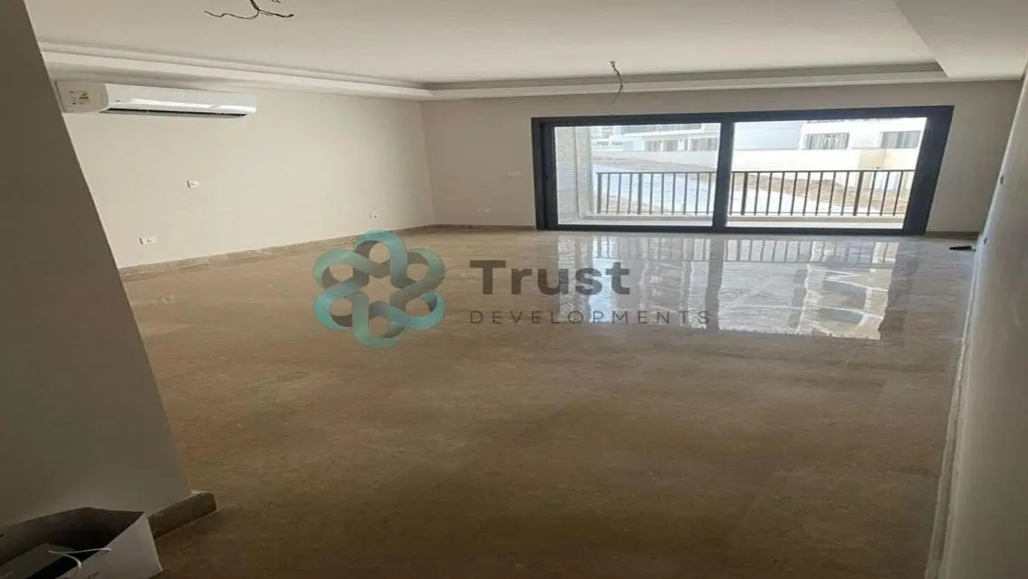 Luxury Apartment for Sale with Ample Space