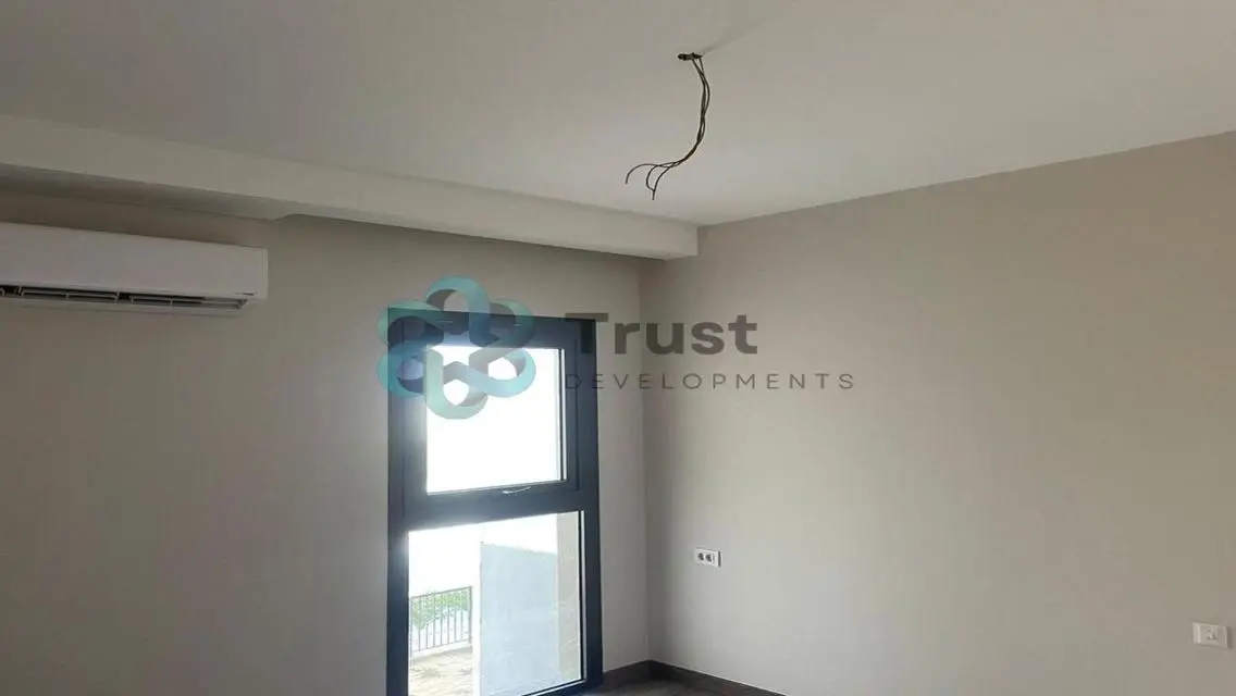 Luxury Apartment for Sale with Ample Space