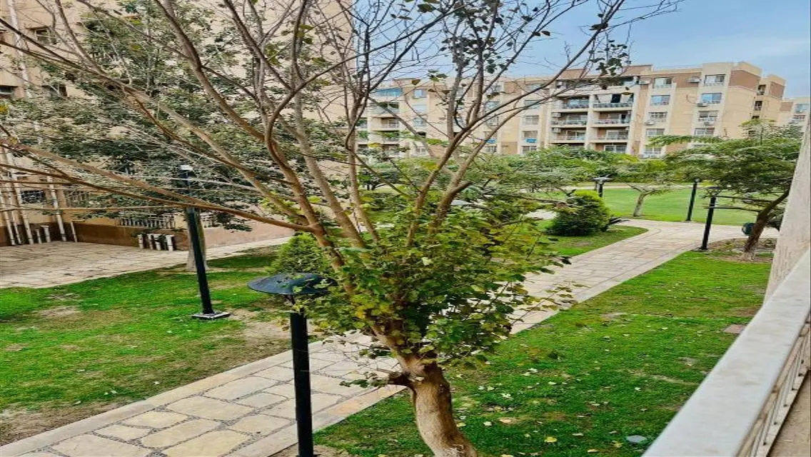 -96-b7- شقة مميزة للبيع