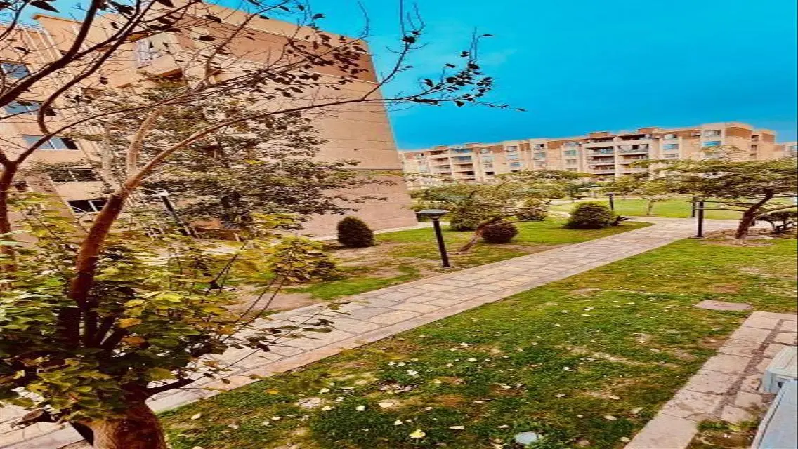 -96-b7- شقة مميزة للبيع