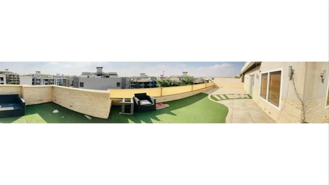 Luxury Villa for Sale in the Heart of the City