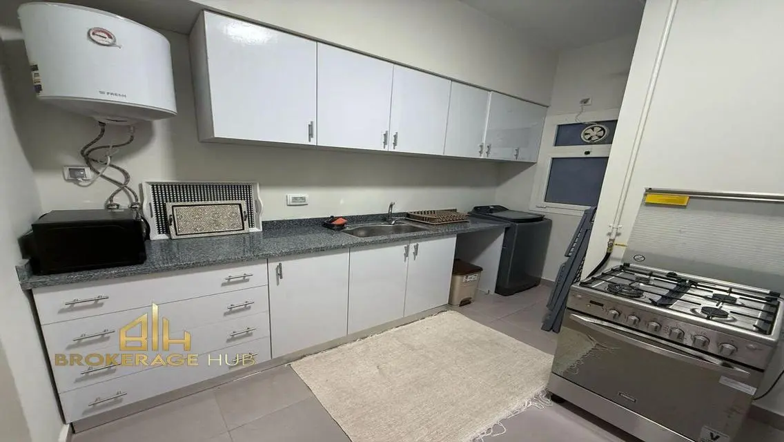 Exclusive Apartment for Sale with Scenic Lake View
