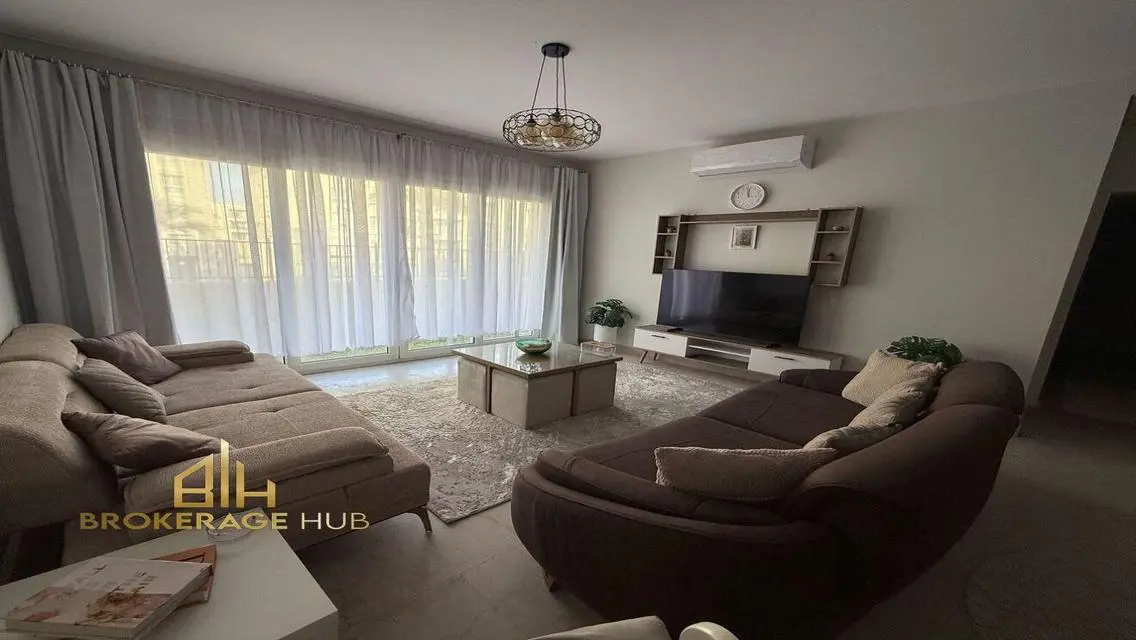 Exclusive Apartment for Sale with Scenic Lake View