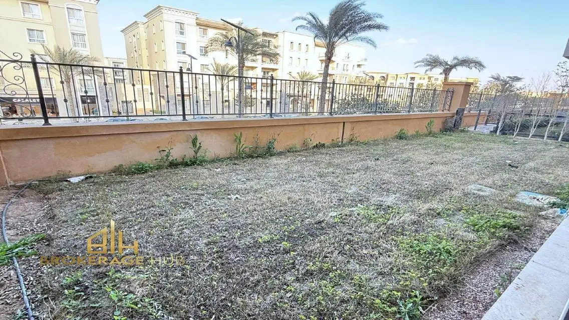 Exclusive Apartment for Sale with Scenic Lake View