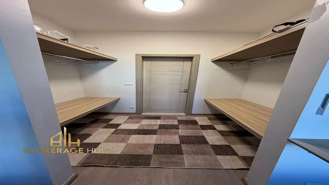 Exclusive Apartment for Sale with Scenic Lake View
