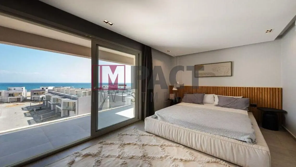 Luxury Villa for Sale with Private Pool and Garden
