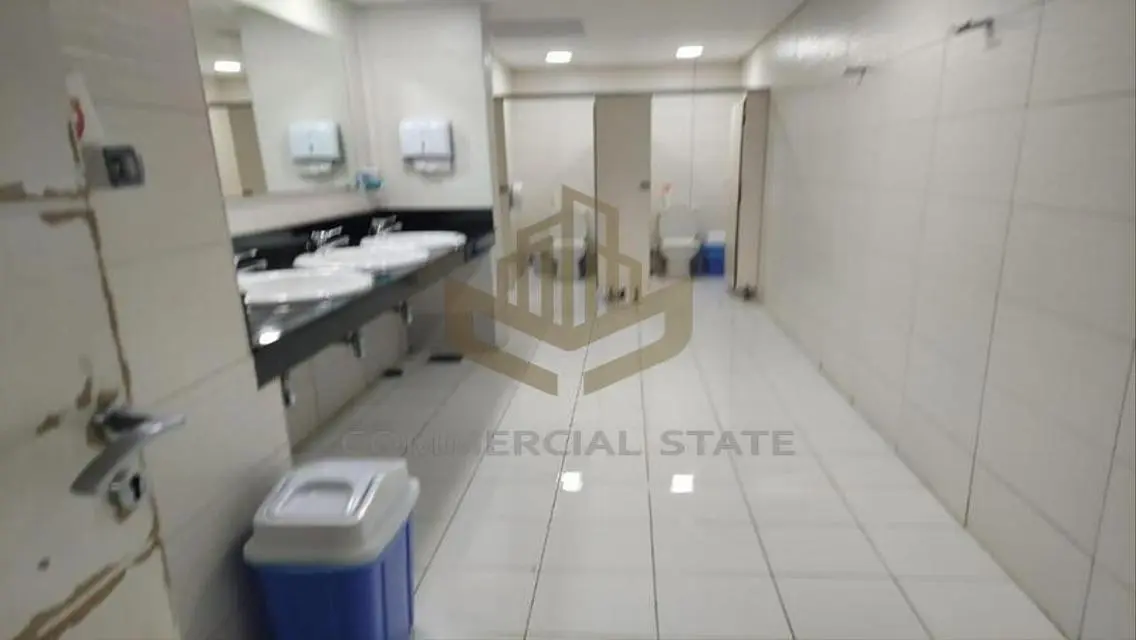 For Sale - Commercial Office Space of 1750 Sq. M in State Compound 8