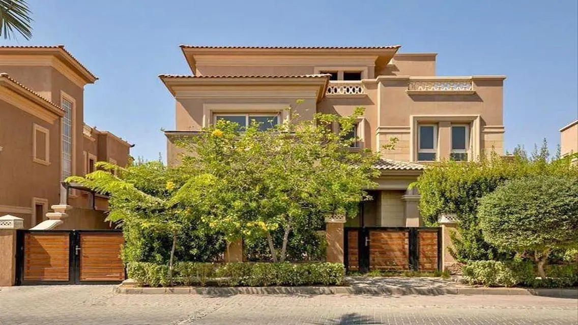 Luxury Villa for Sale with 420 sqm in Prime Location