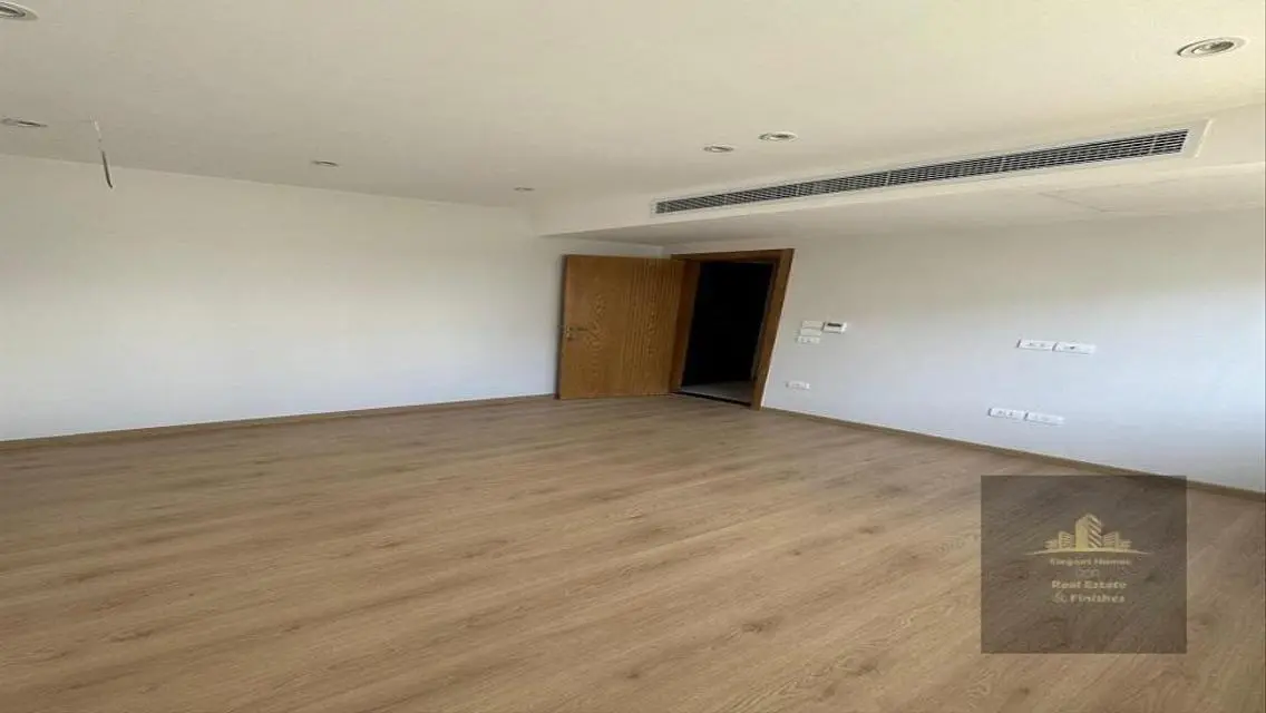 Luxury Apartment with Private Pool and Garden