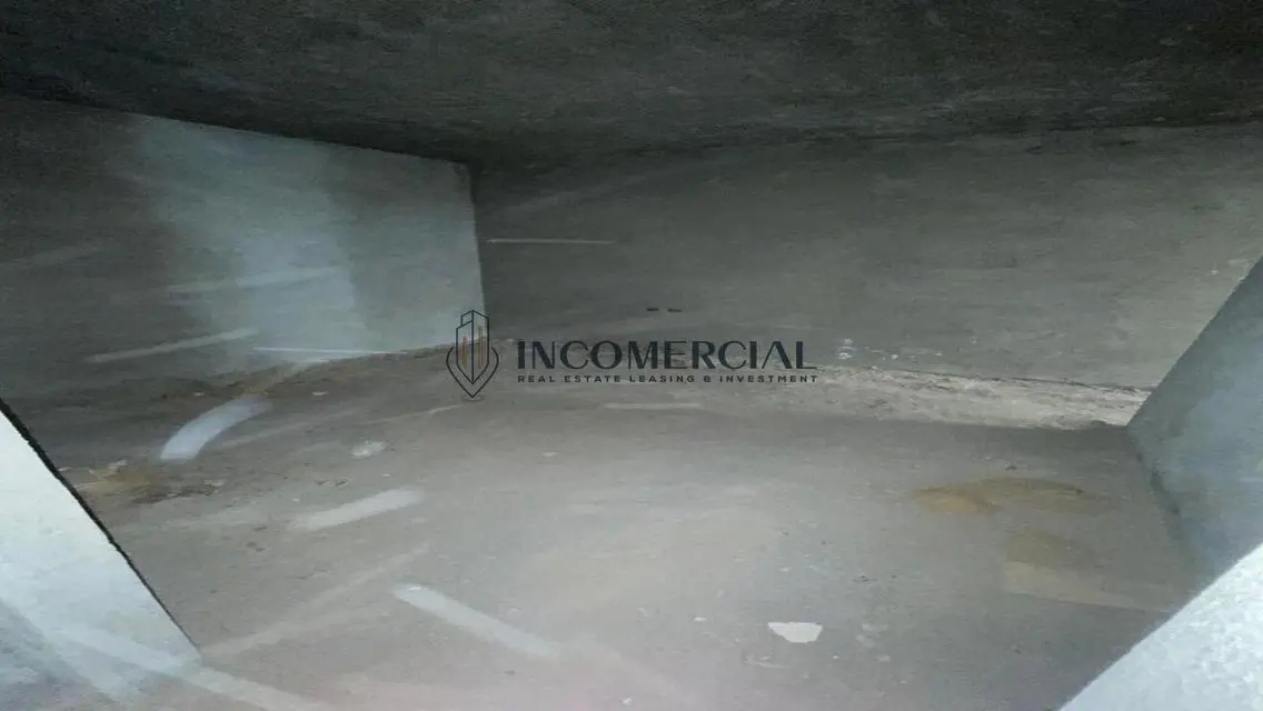 Luxury Apartment of 184 sqm with Covered Parking