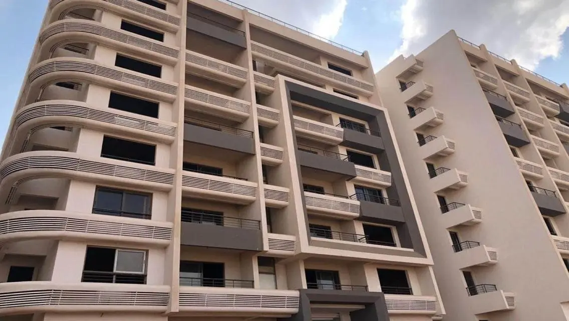 Stunning Apartment in R7-10 Community