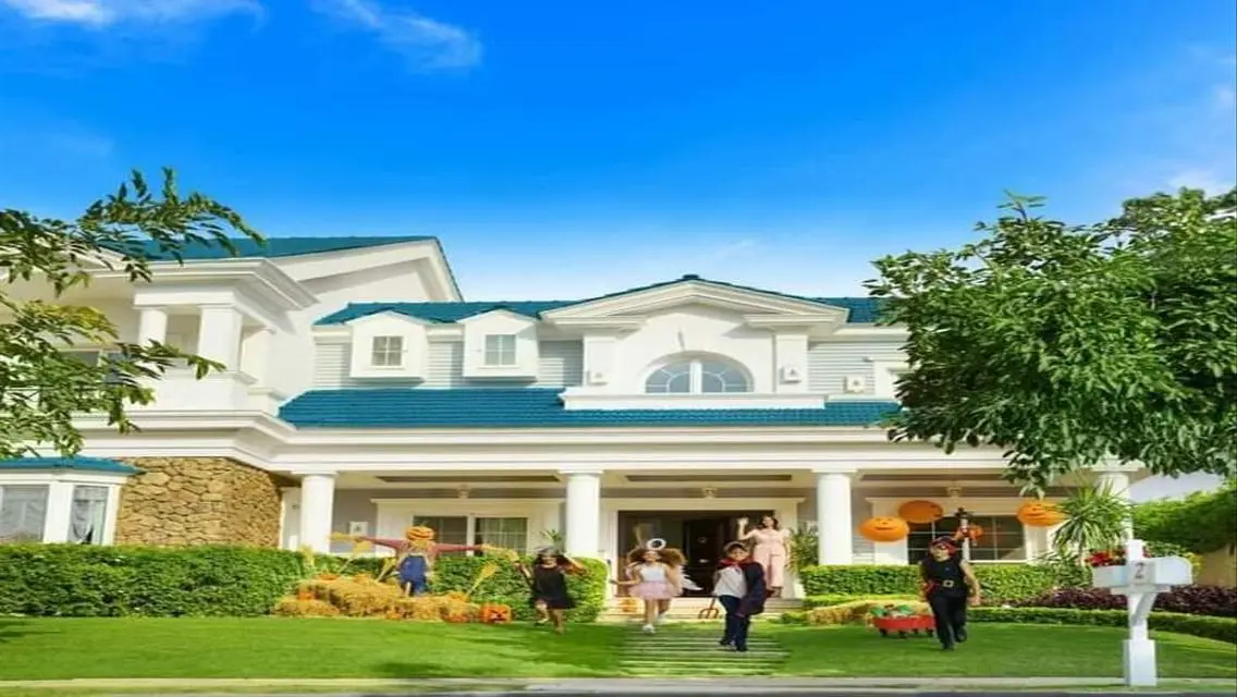 Luxury Villa for Sale in Al Shorouk