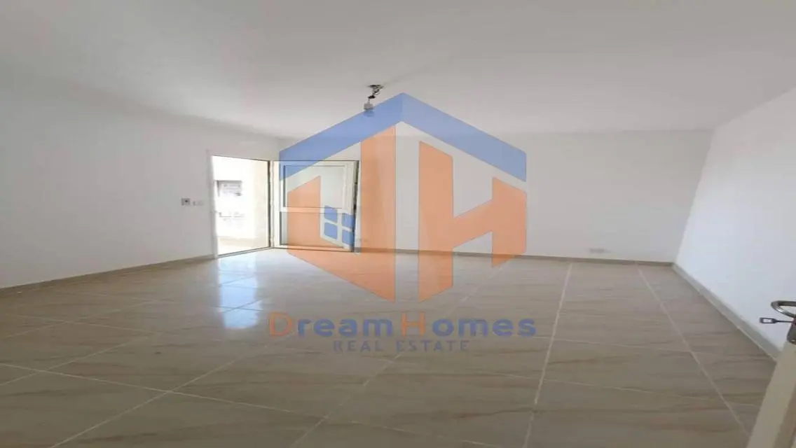 Luxury Villa for Sale at 23000