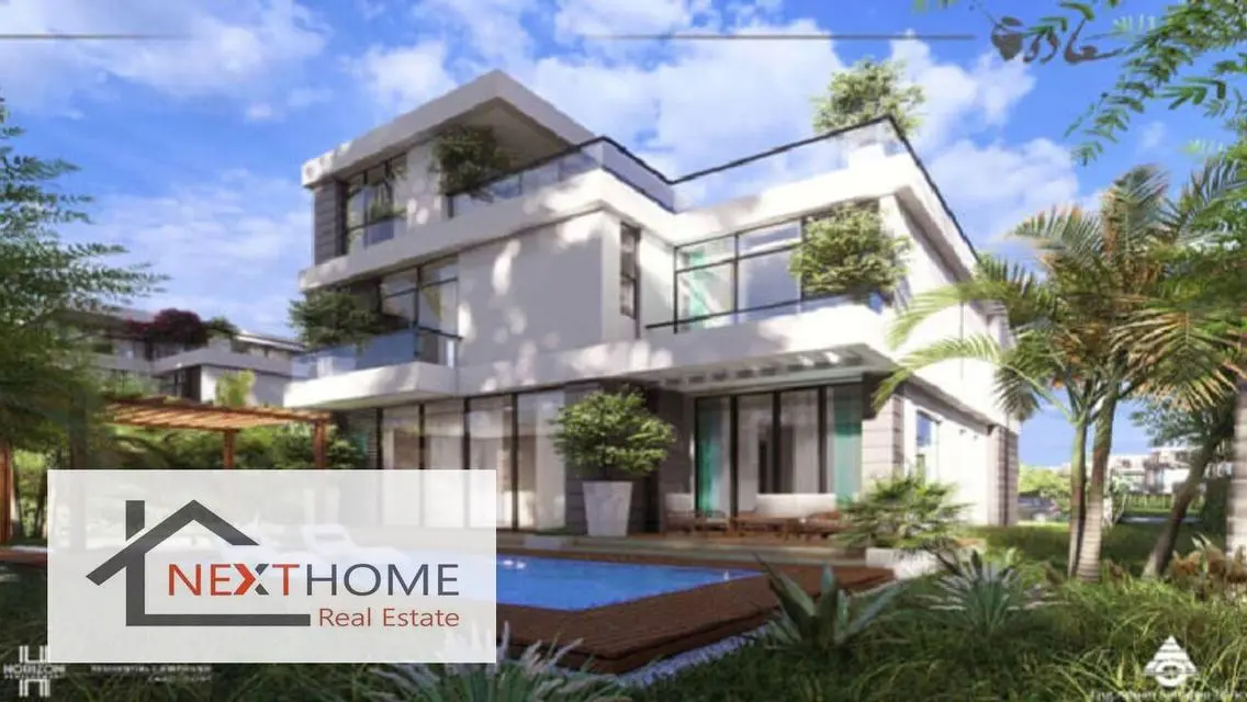 Stunning Lake View Apartment of 450 Meters