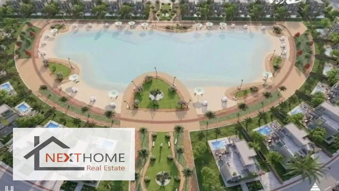 Stunning Lake View Apartment of 450 Meters