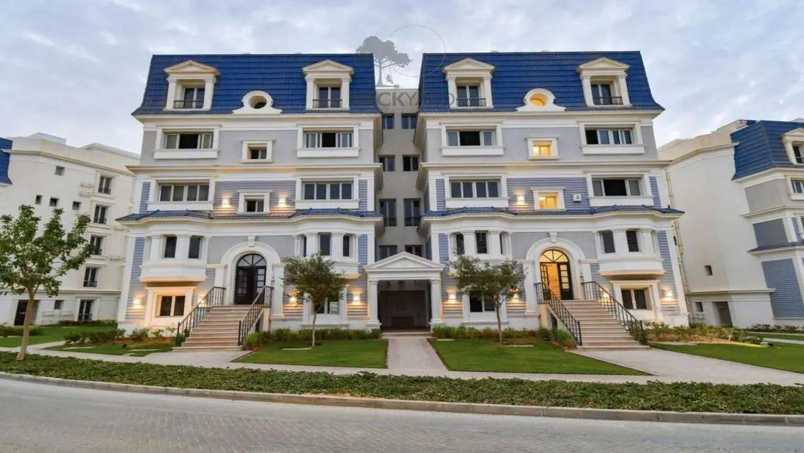 Luxury Units in Hyde Park - 281