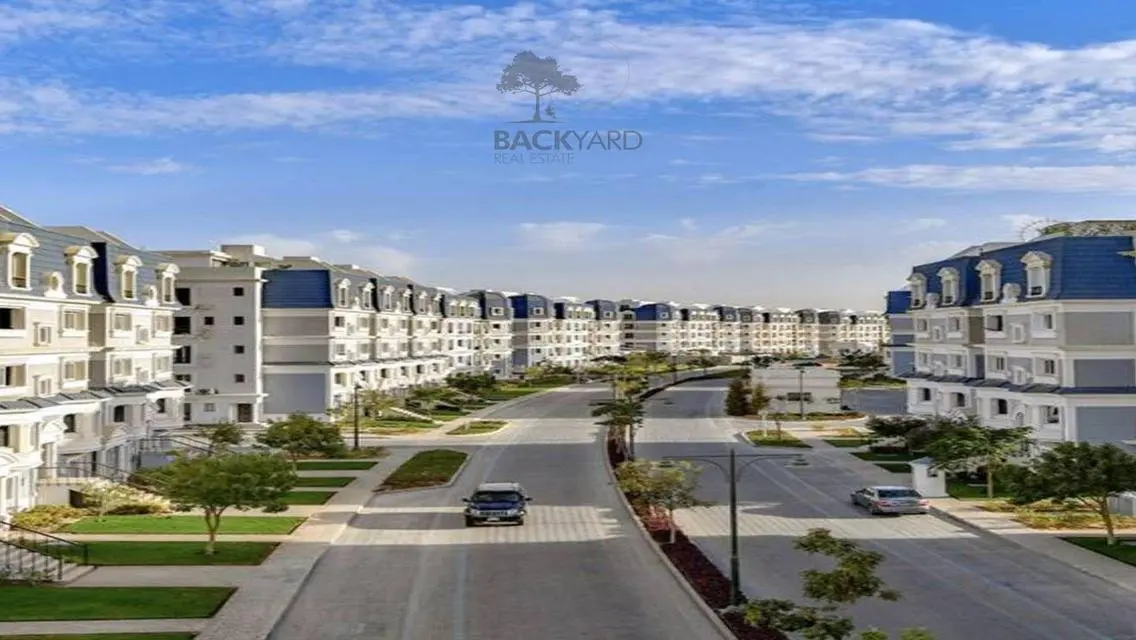 Luxury Units in Hyde Park - 281