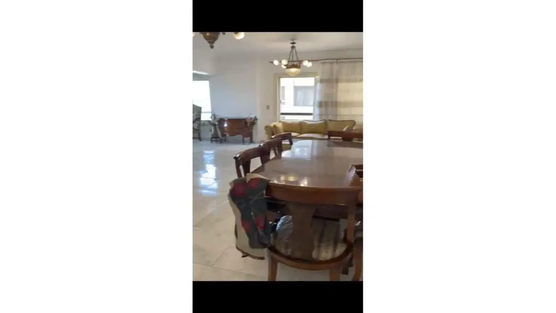 شقة فاخرة بمساحة واسعة