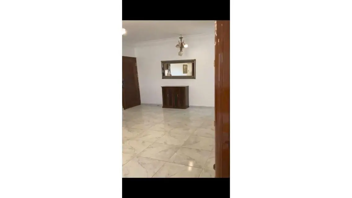 شقة فاخرة بمساحة واسعة