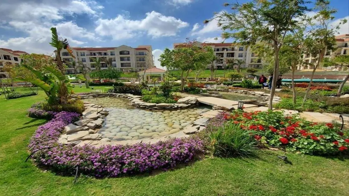 Luxury Villa for Sale with Stunning Lake Views