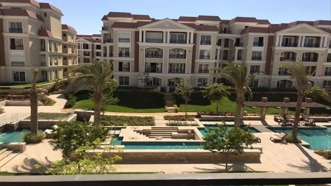 Luxury Villa for Sale with Stunning Lake Views
