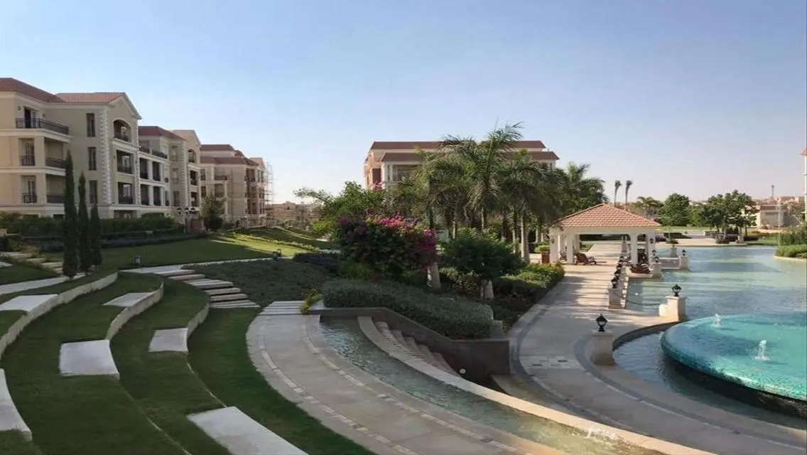 Luxury Villa for Sale with Stunning Lake Views