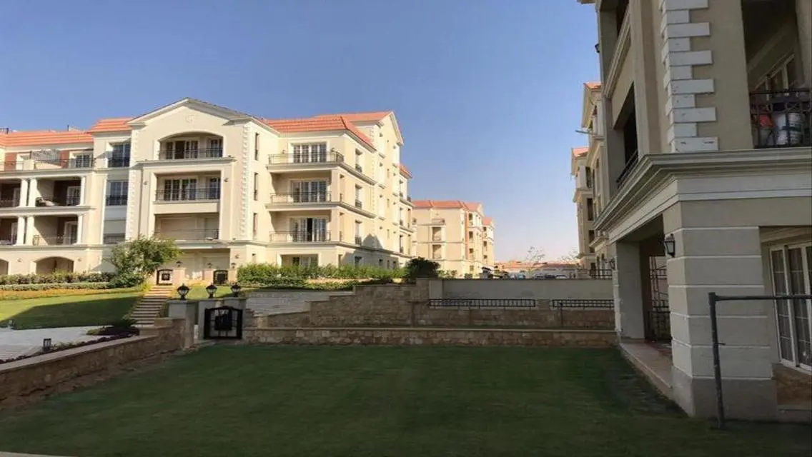Luxury Villa for Sale with Stunning Lake Views