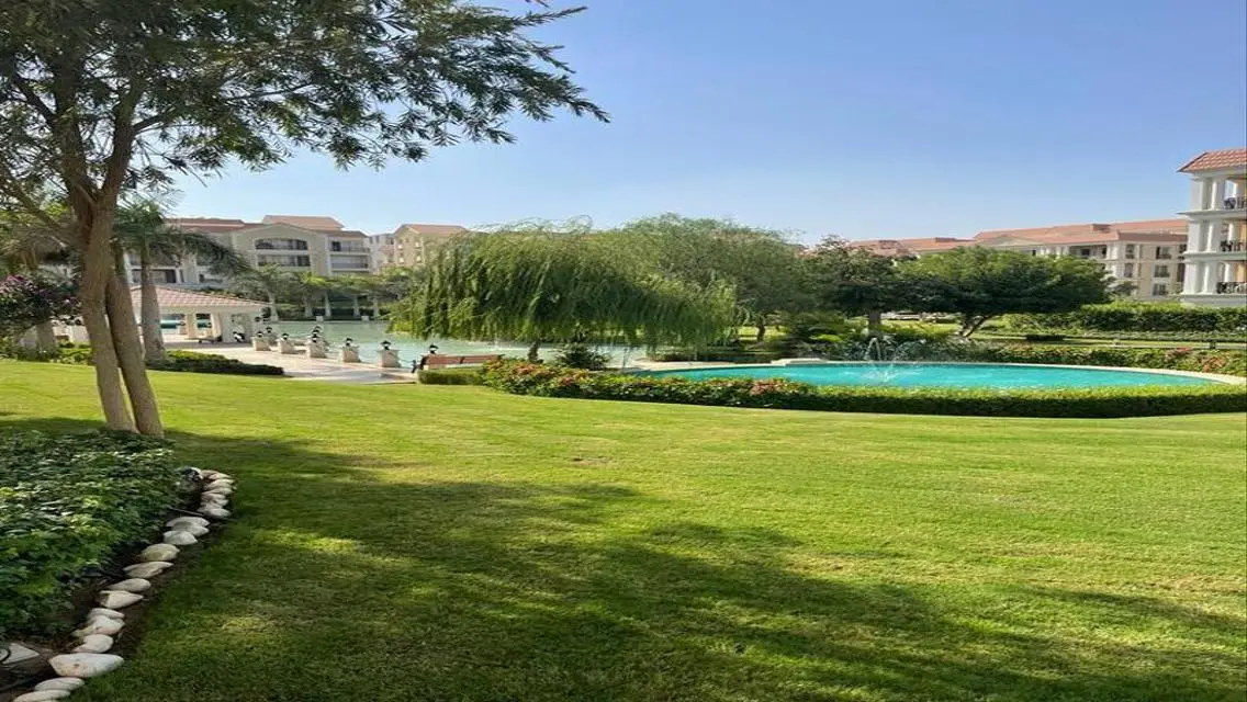 Luxury Villa for Sale with Stunning Lake Views