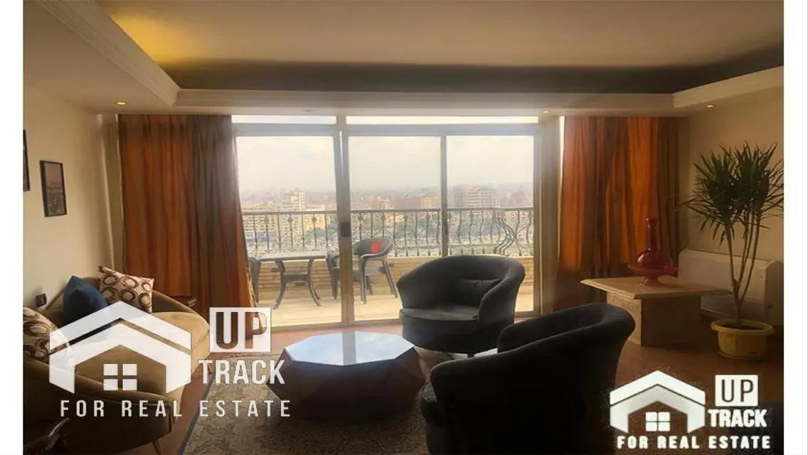 Luxury 3-Bedroom Apartment with 2500 Sq. M. in the Heart of the City