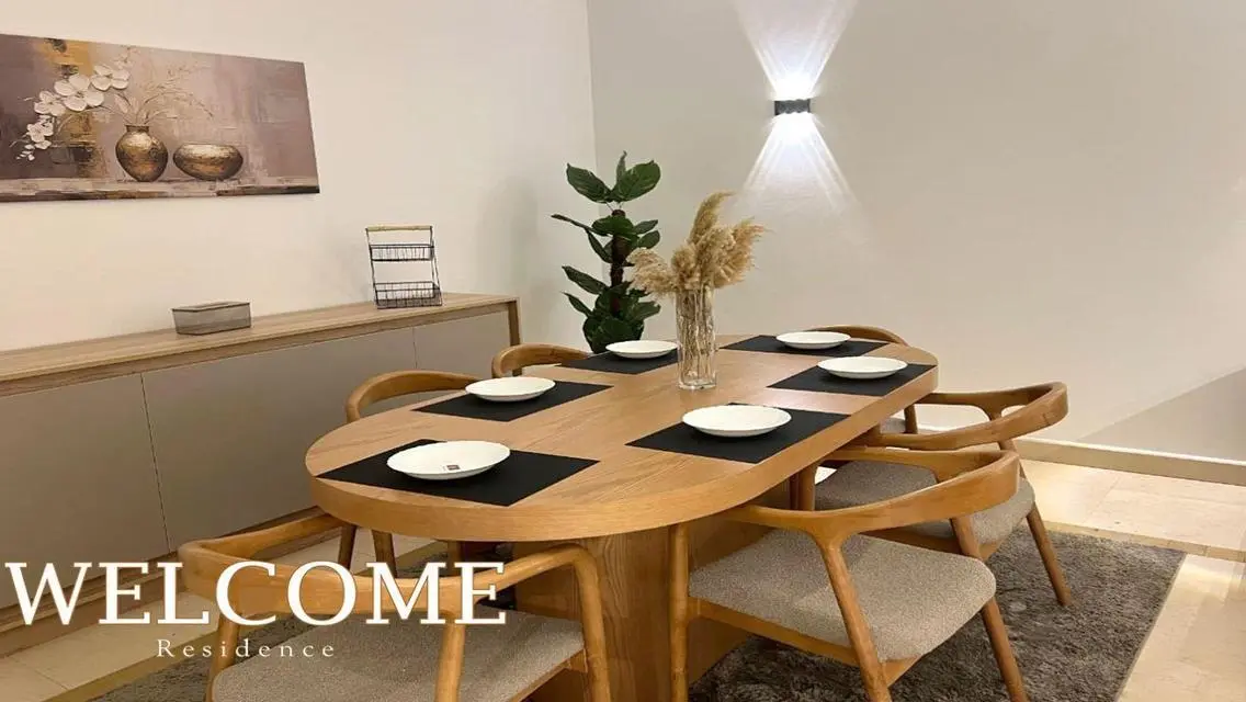 Stunning Apartment with Maid's Room and Modern Amenities at an Attractive Price
