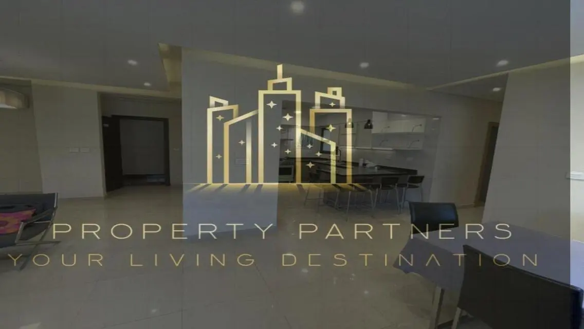 Luxury Mansion with All Amenities in Prime Location