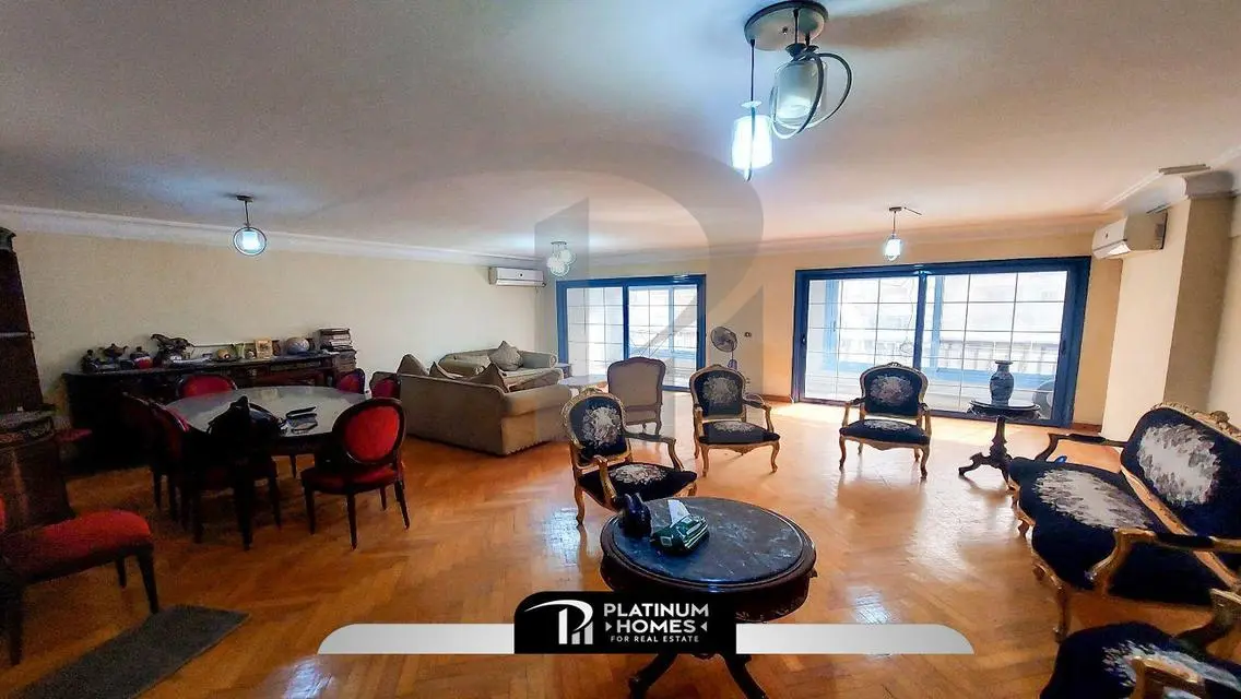 Luxurious Apartment in the Heart of the City - 230