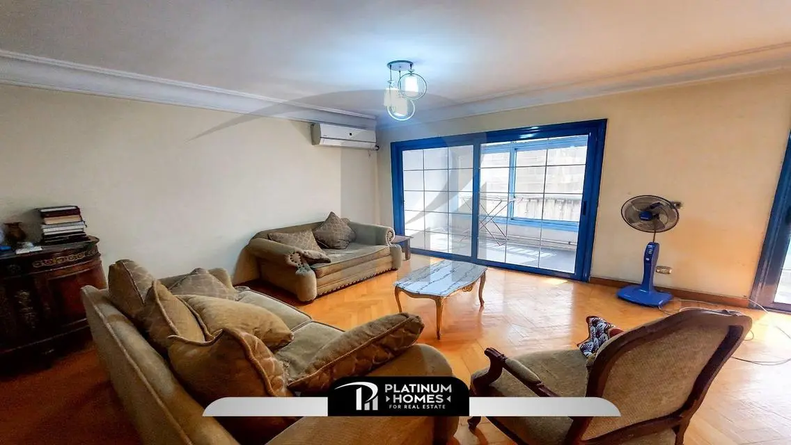 Luxurious Apartment in the Heart of the City - 230