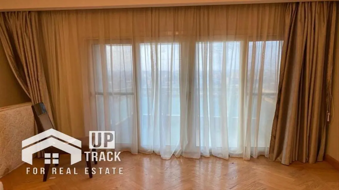Luxury Apartment for Sale with Ample Space in Prime Location
