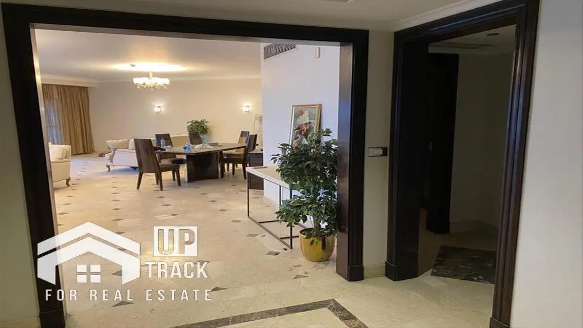 Luxury Apartment for Sale with Ample Space in Prime Location