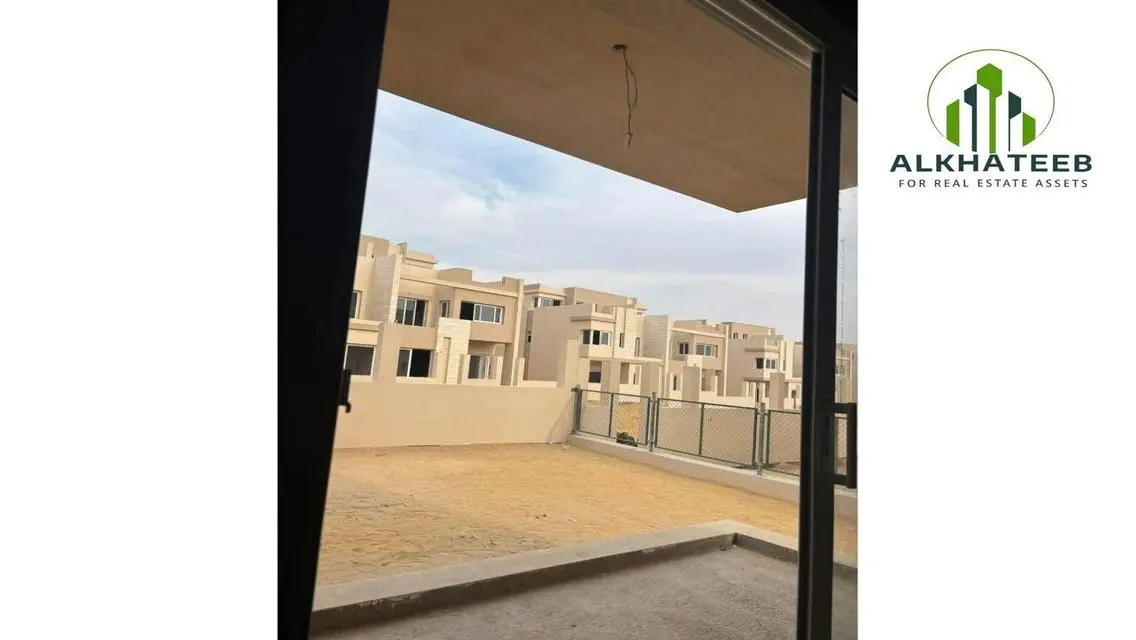 فيلا فاخرة في موقع متميز