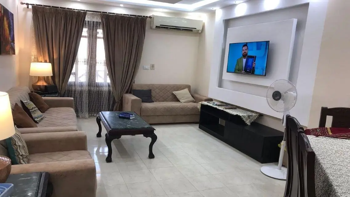 شقة فاخرة للإيجار في منطقة مميزة